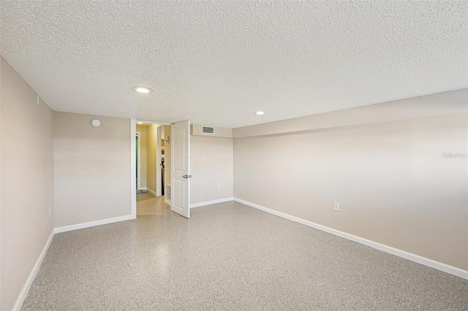 SUNBOW BAY PHASE 1 - Residential