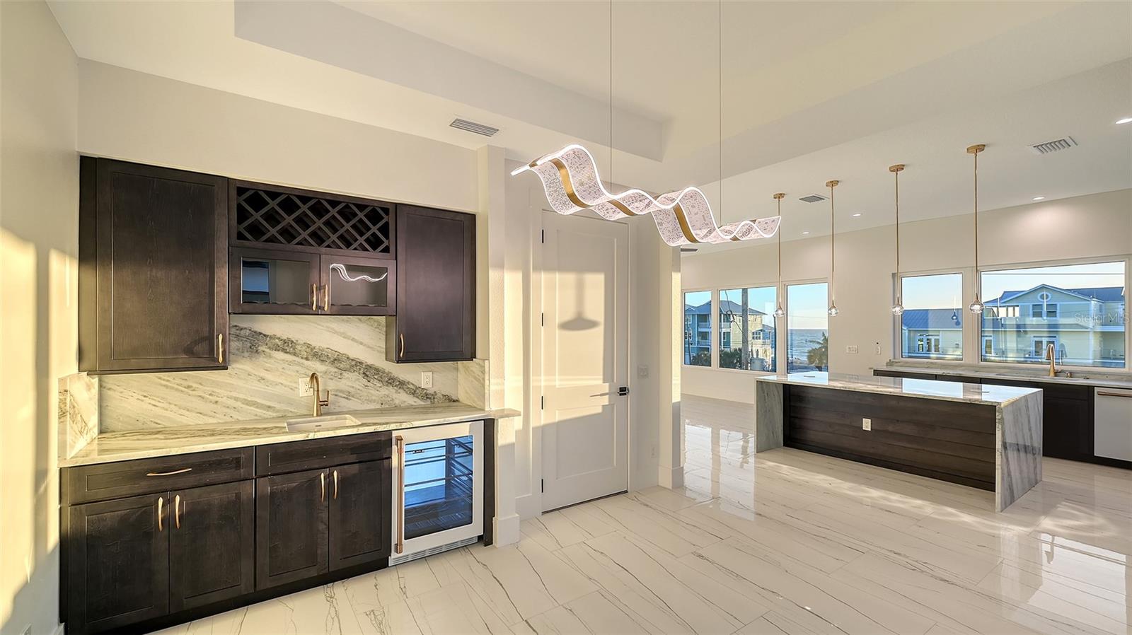 ENGLEWOOD SHORES - Residential
