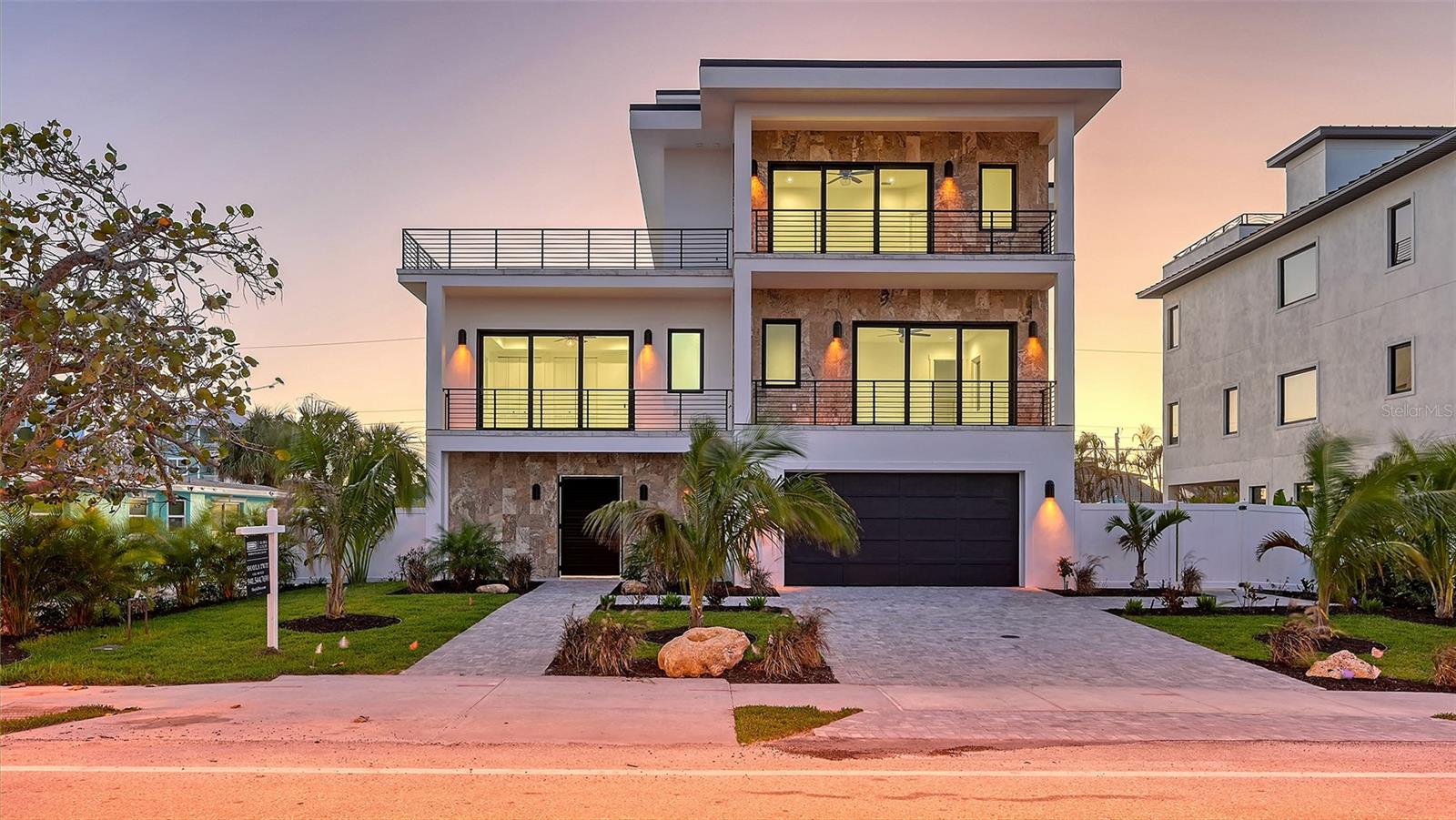 ENGLEWOOD SHORES - Residential
