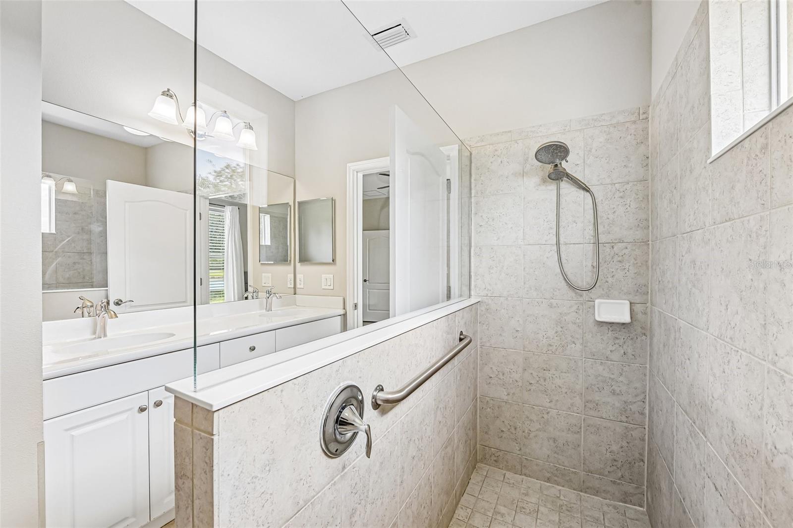 FOREST CREEK PH III - Residential