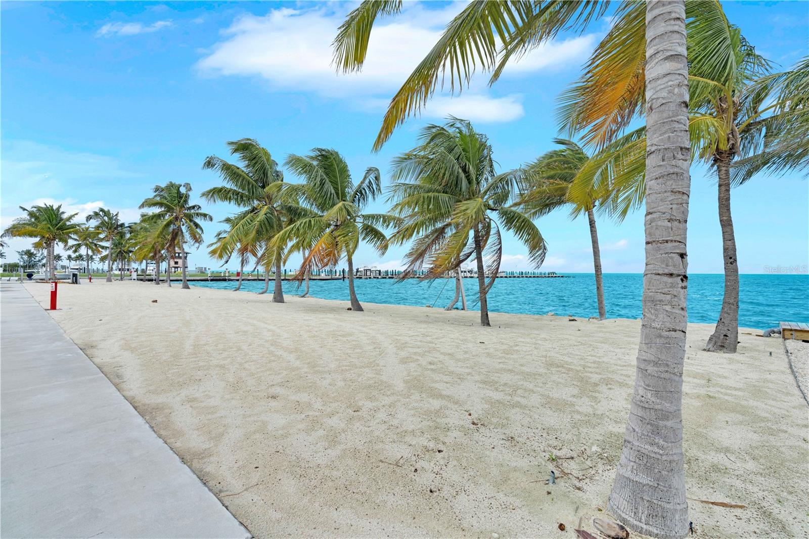 MARATHON BEACH - Residential