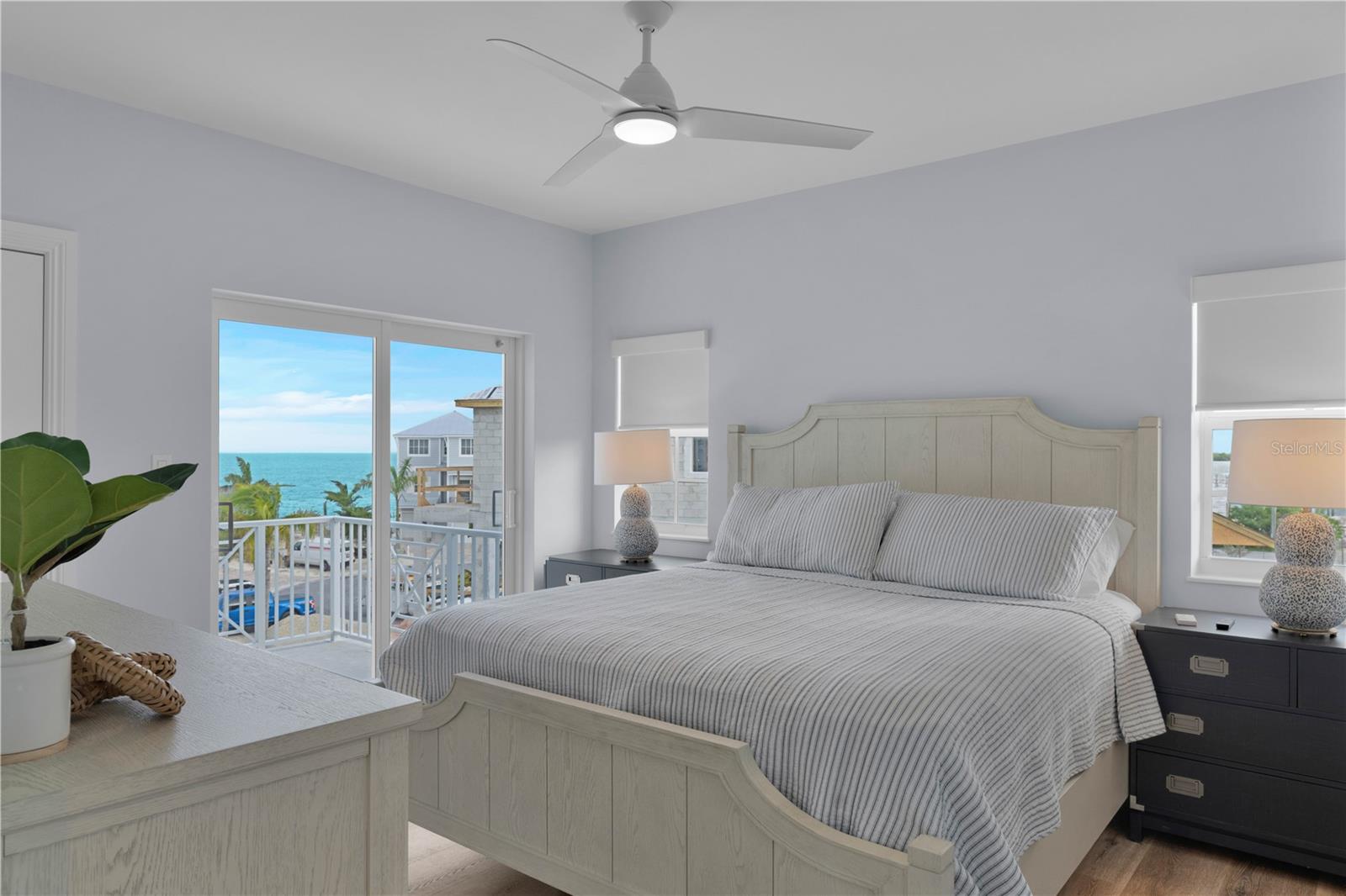 MARATHON BEACH - Residential