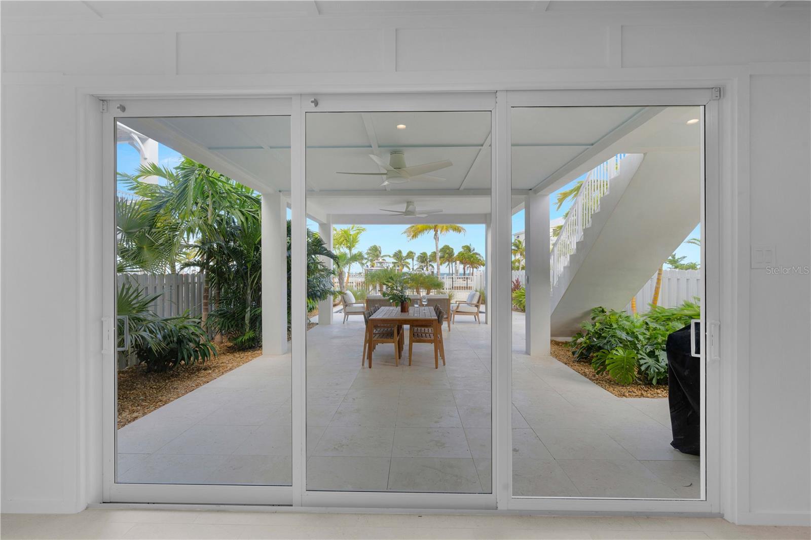 MARATHON BEACH - Residential