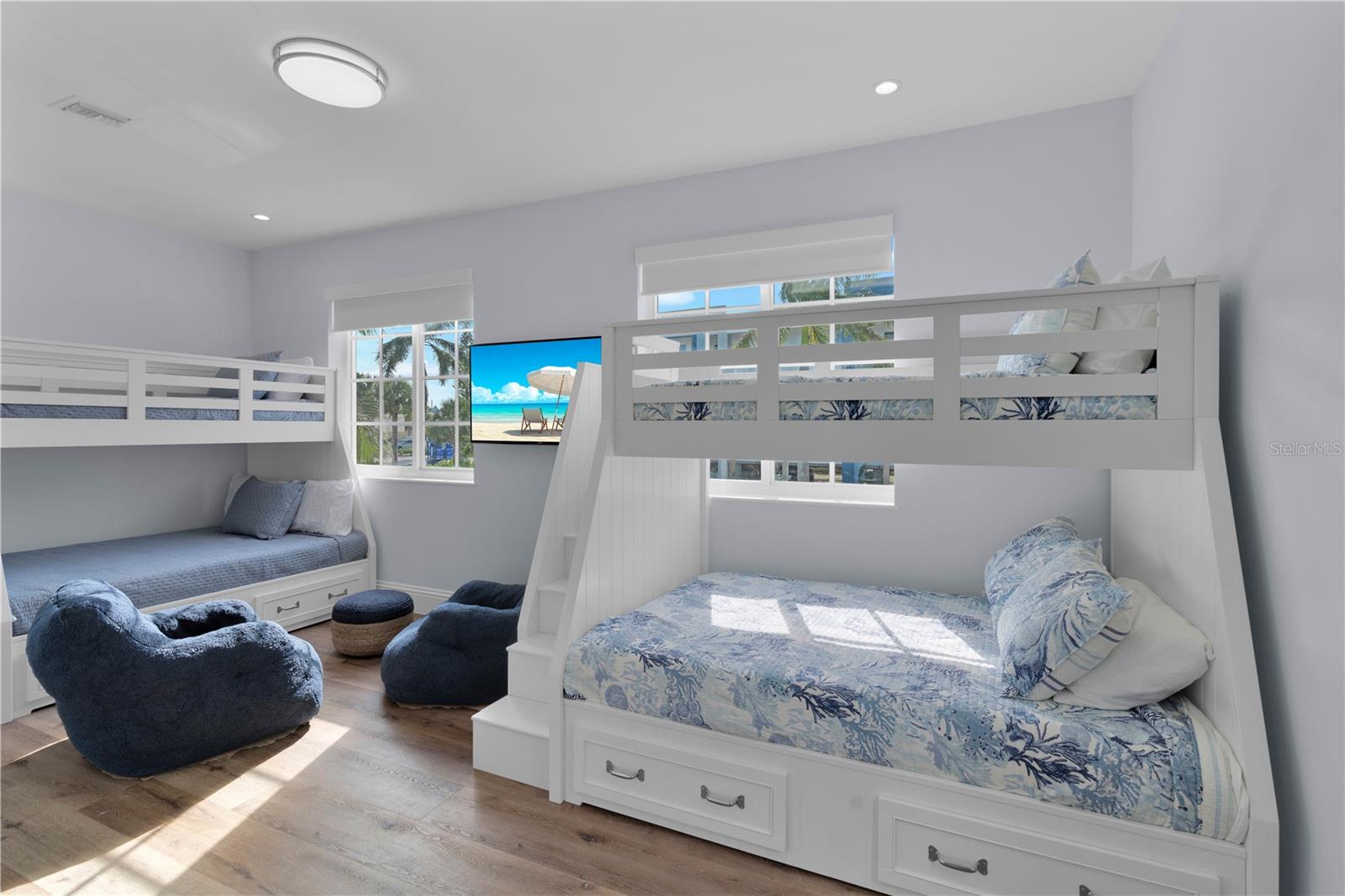 MARATHON BEACH - Residential