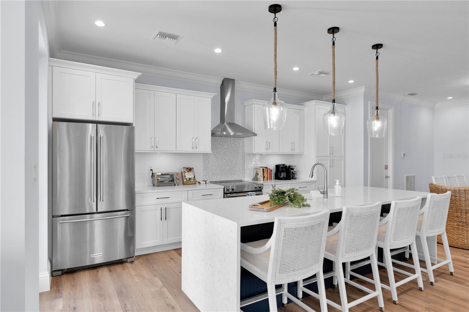 MARATHON BEACH - Residential