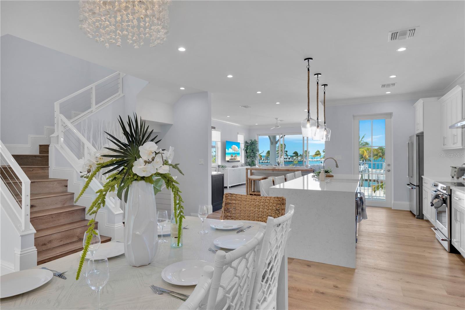 MARATHON BEACH - Residential