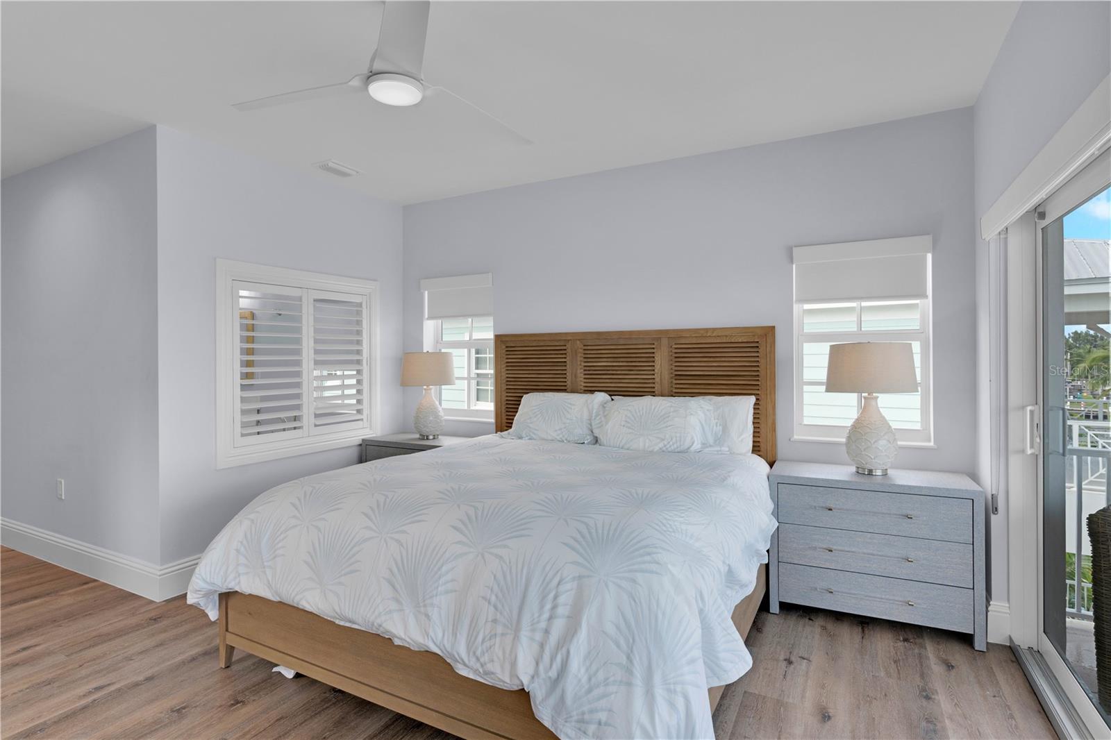 MARATHON BEACH - Residential