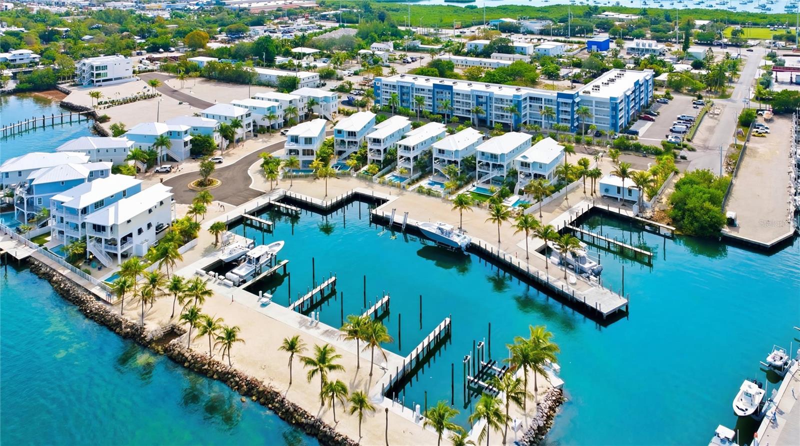 MARATHON BEACH - Residential