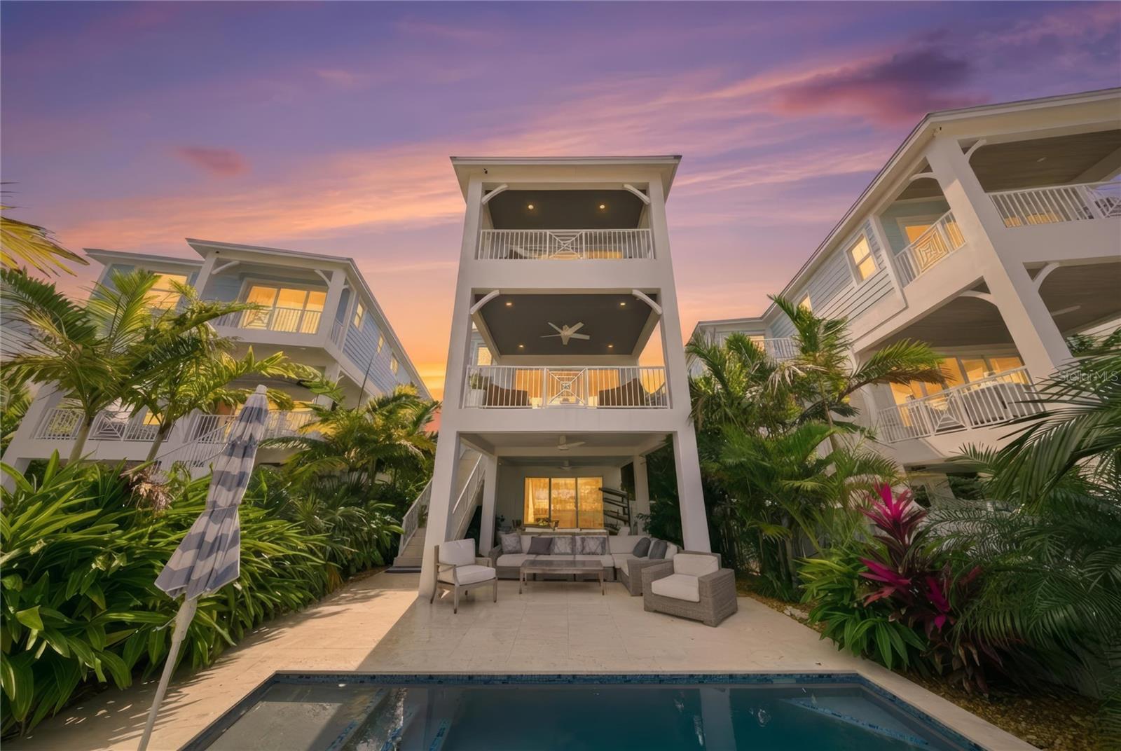 MARATHON BEACH - Residential