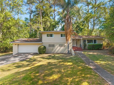 Photo of 2910 SW 1st Avenue, Gainesville, FL 32607 (MLS # OM719355)