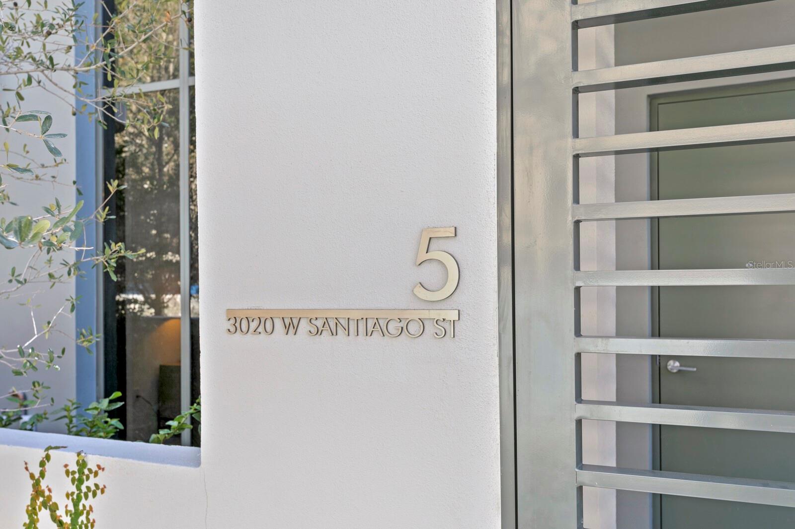 3020 W SANTIAGO STREET 5
