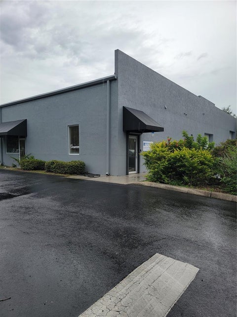 Photo of 325 Sand Pine Boulevard #2, Venice, FL 34292 (MLS # A4708505)