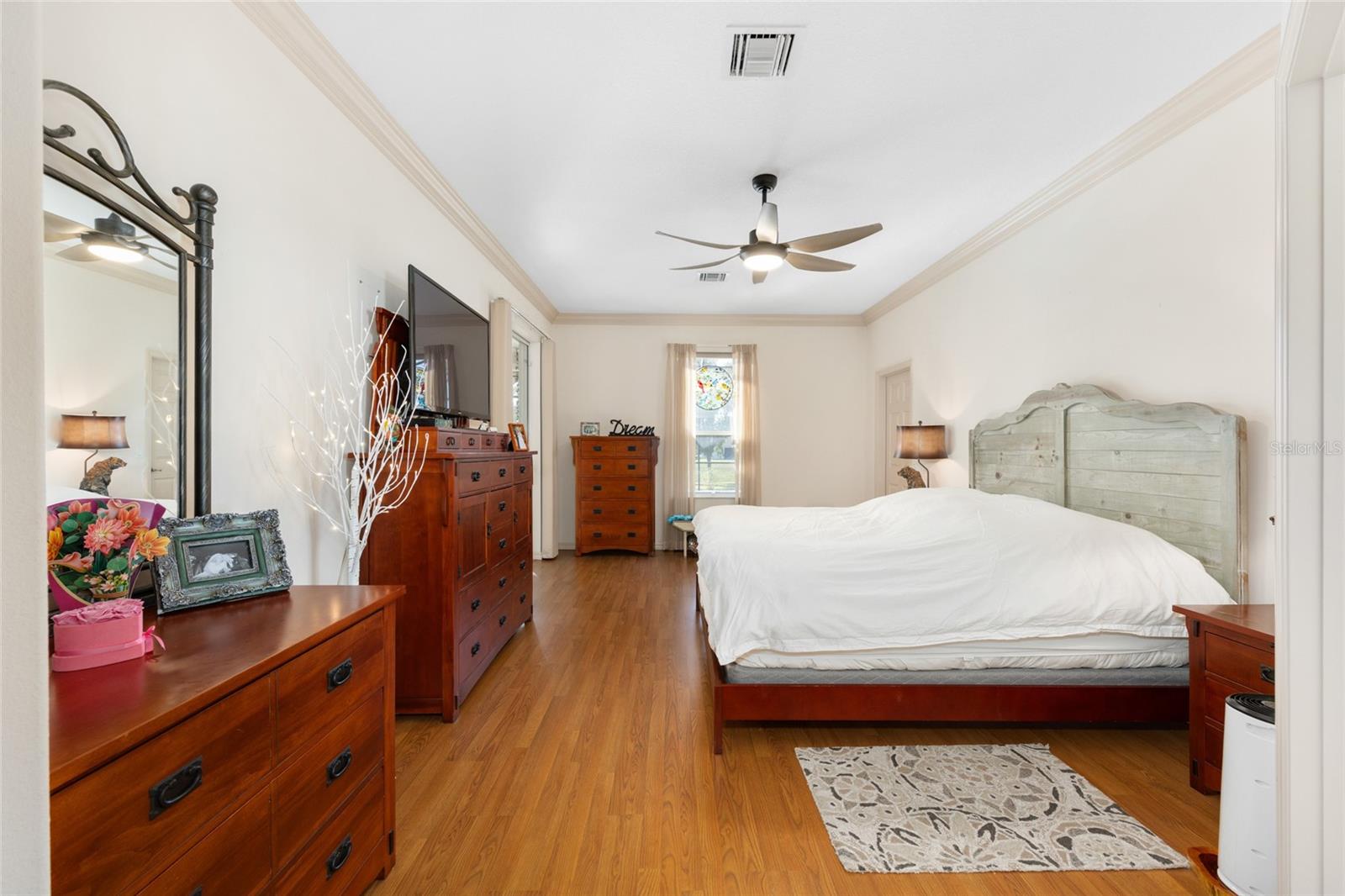 SUMMERGLEN - Residential