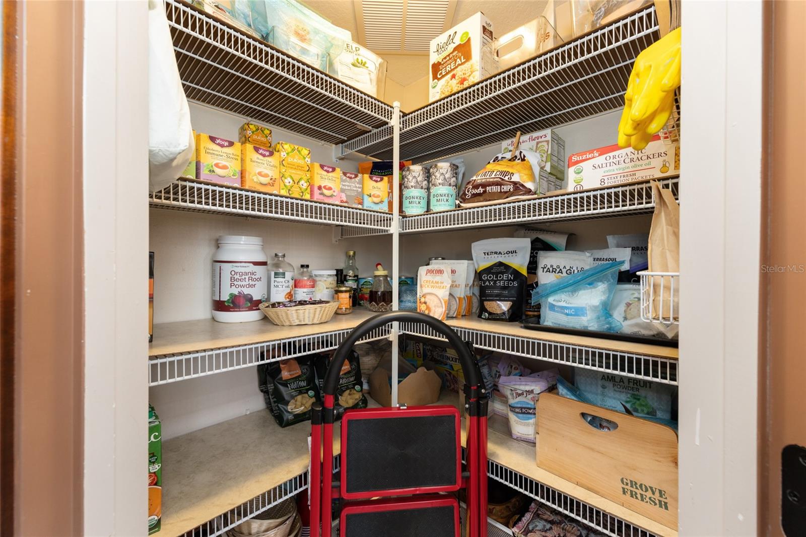 SUMMERGLEN - Residential