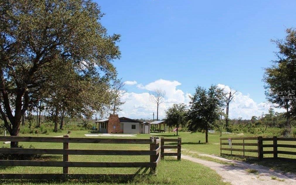 ROYAL TRAILS UNIT 01 - Land