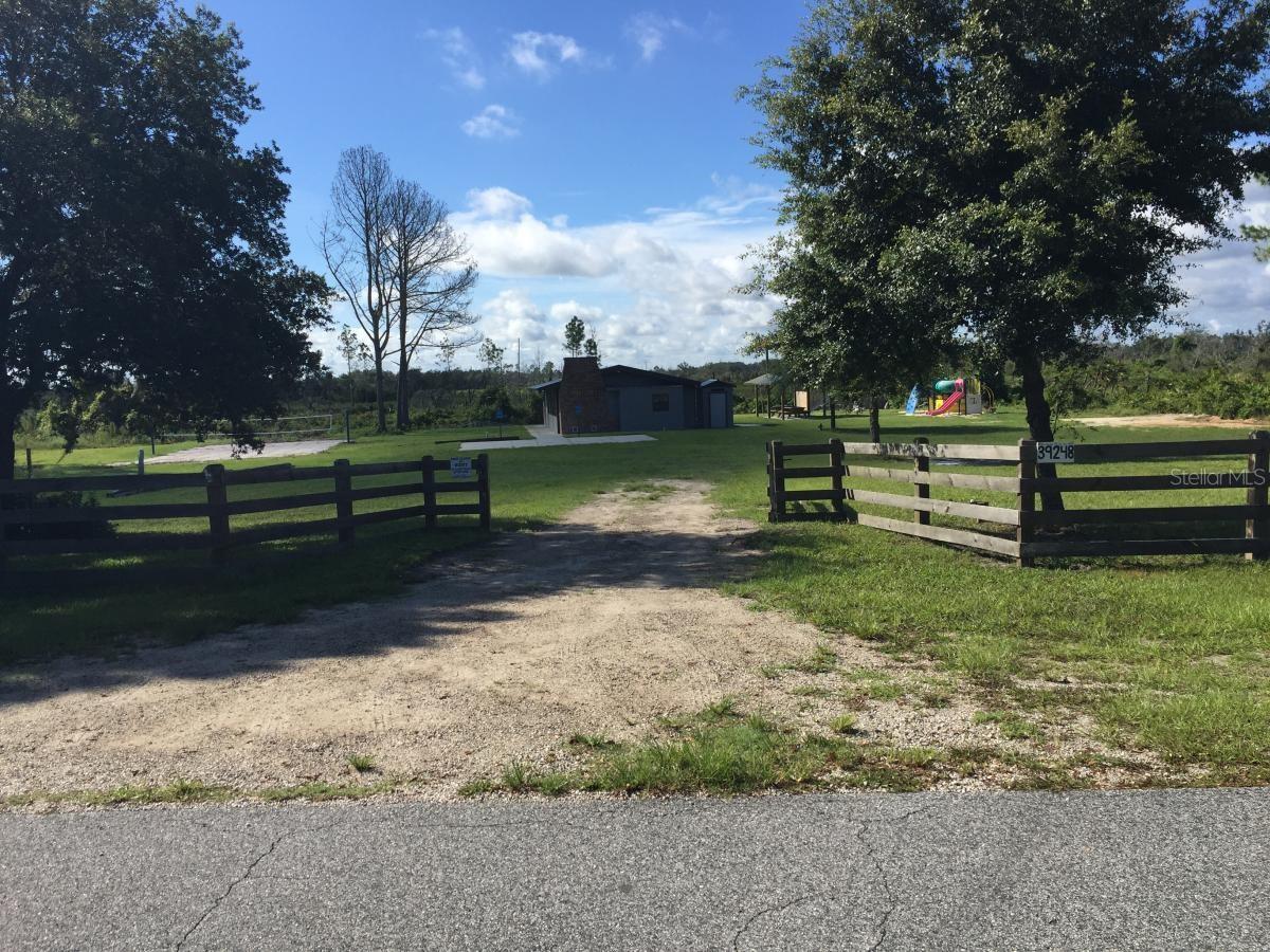 ROYAL TRAILS UNIT 01 - Land