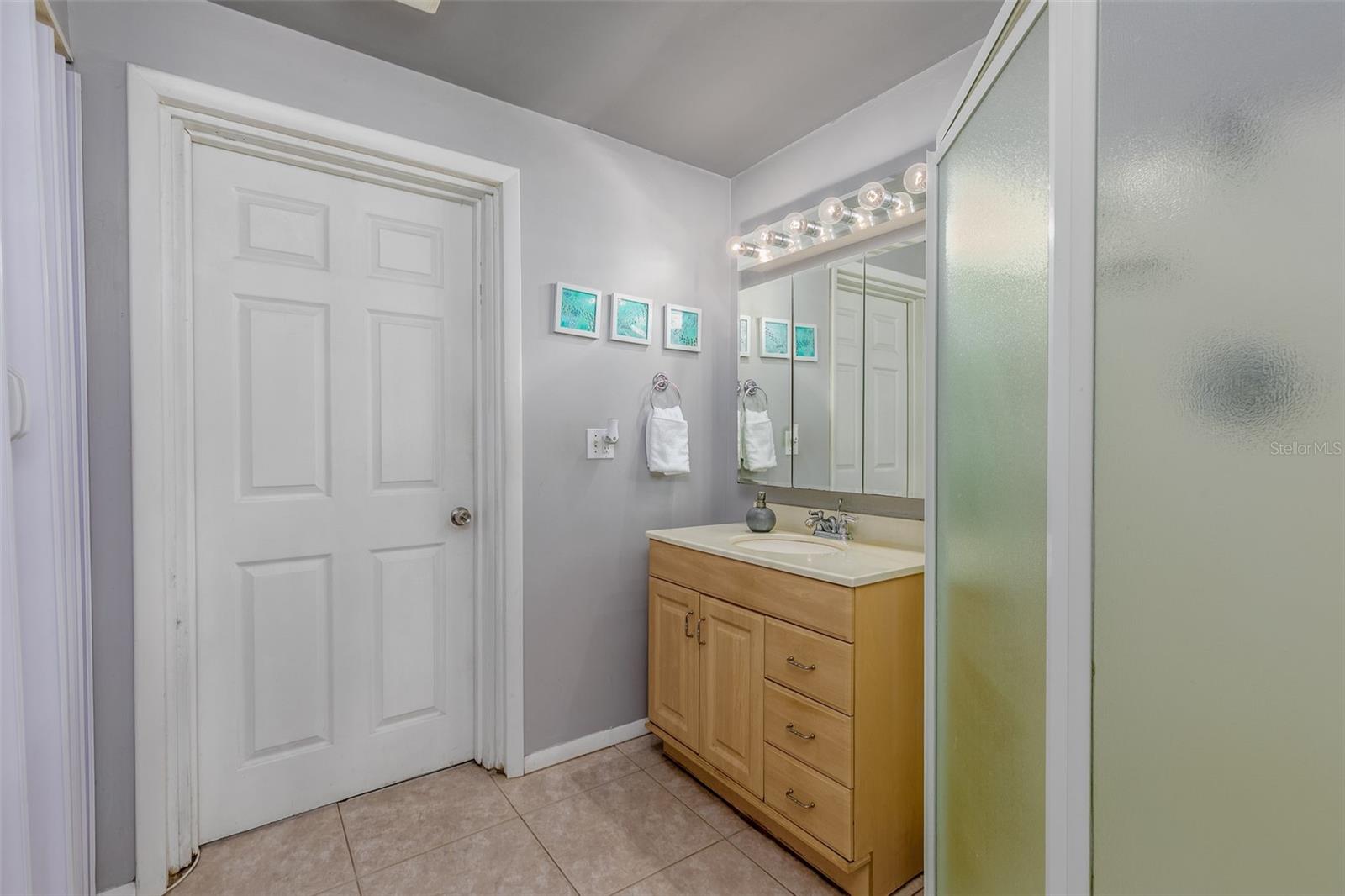 WESTGATE MANOR - Residential