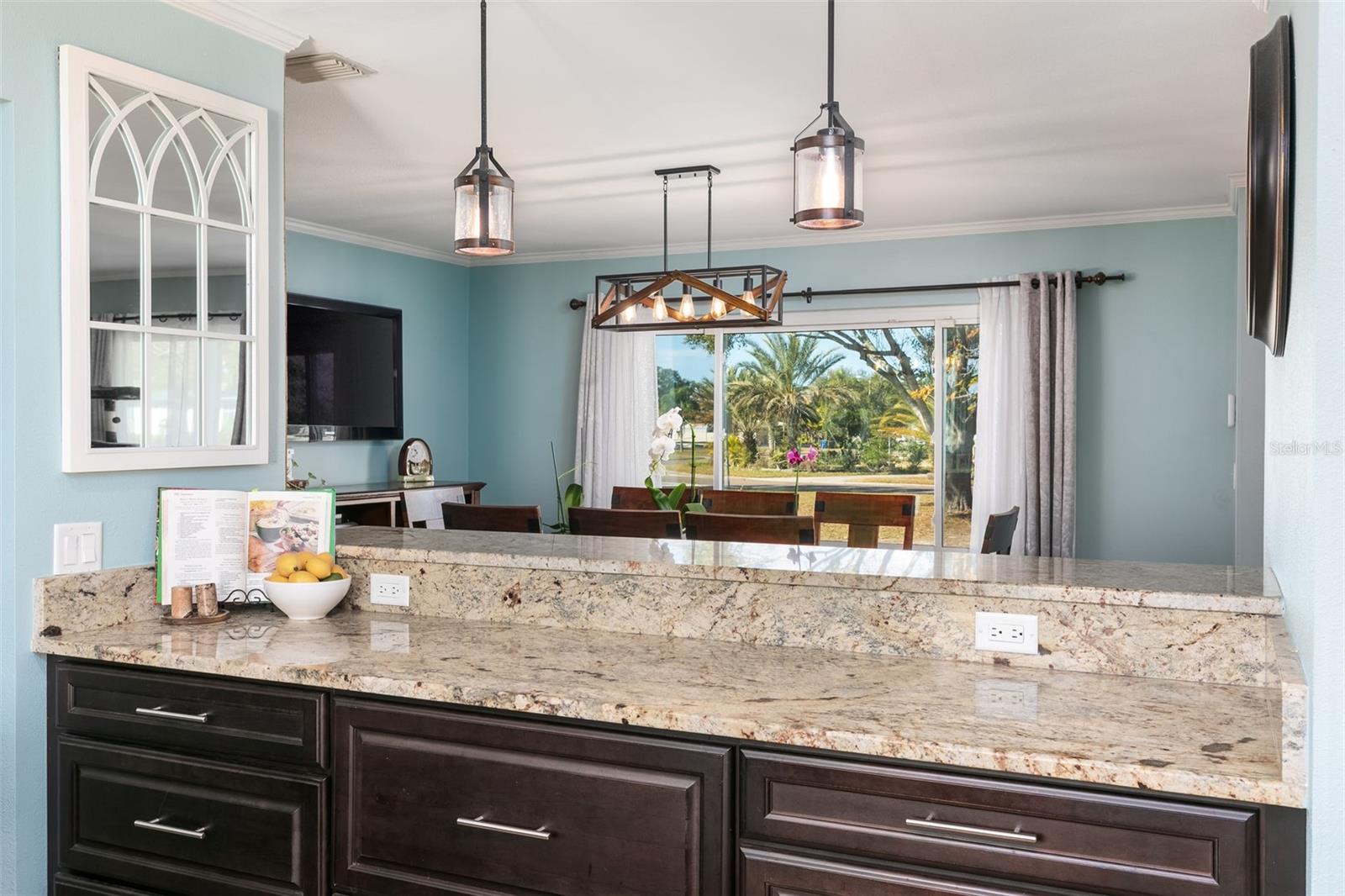 WESTGATE MANOR - Residential