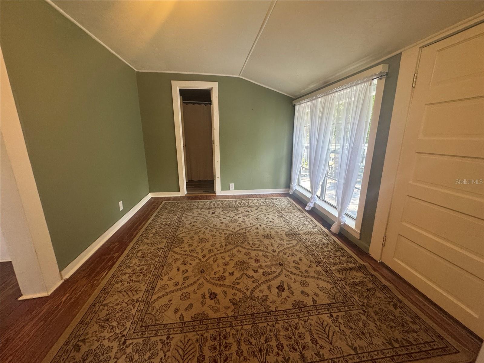 S C MOORE ADD MRS S C MOORE ESTATE - Residential