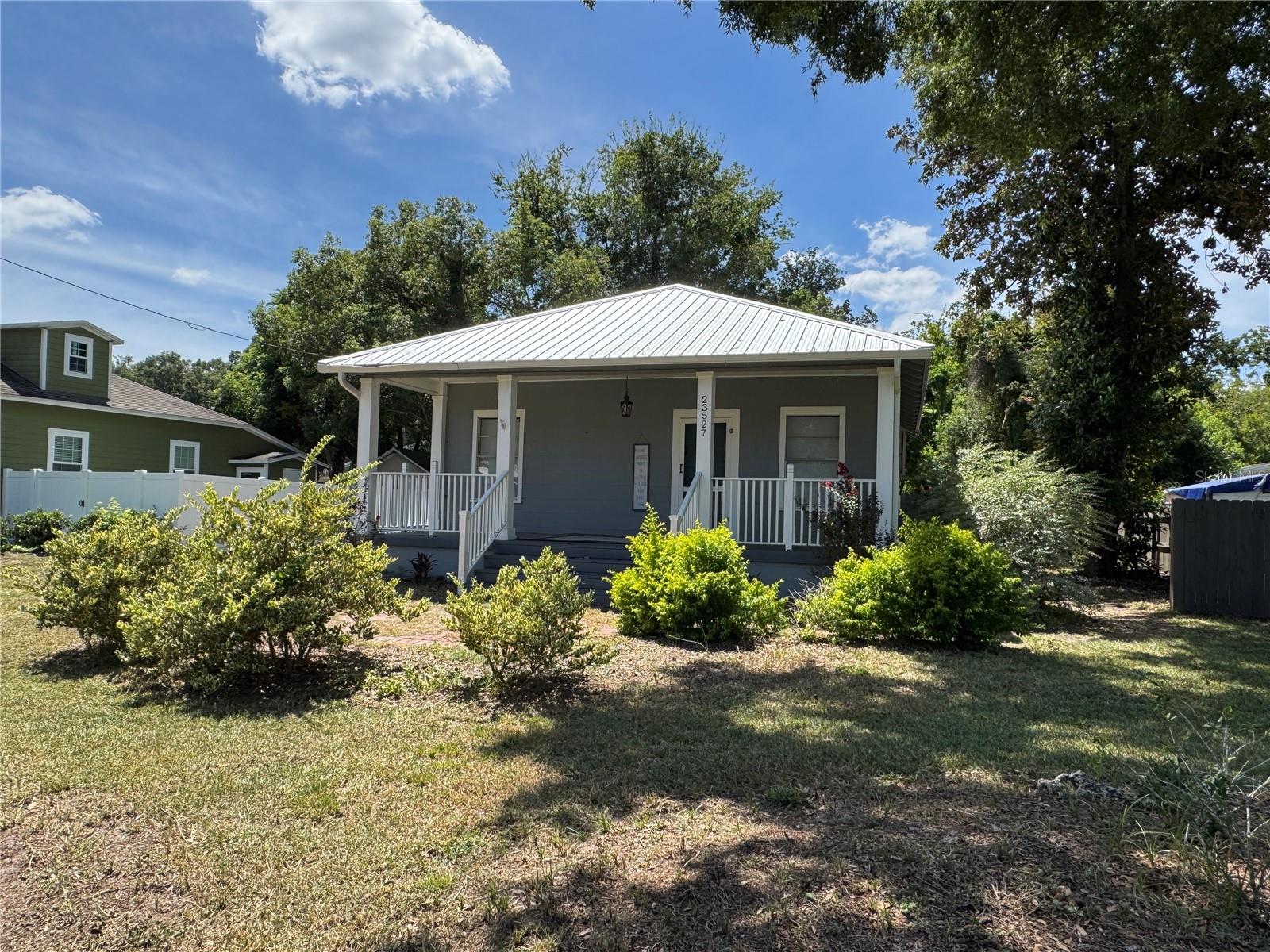 S C MOORE ADD MRS S C MOORE ESTATE - Residential