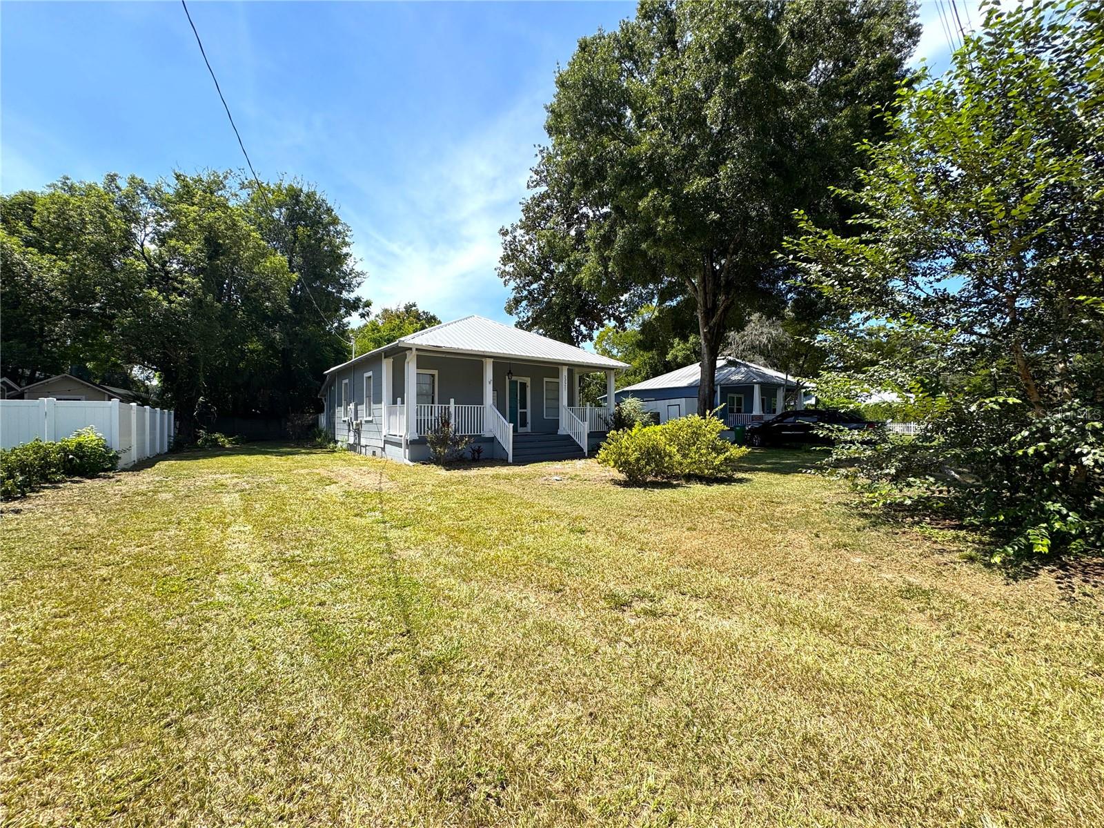 S C MOORE ADD MRS S C MOORE ESTATE - Residential