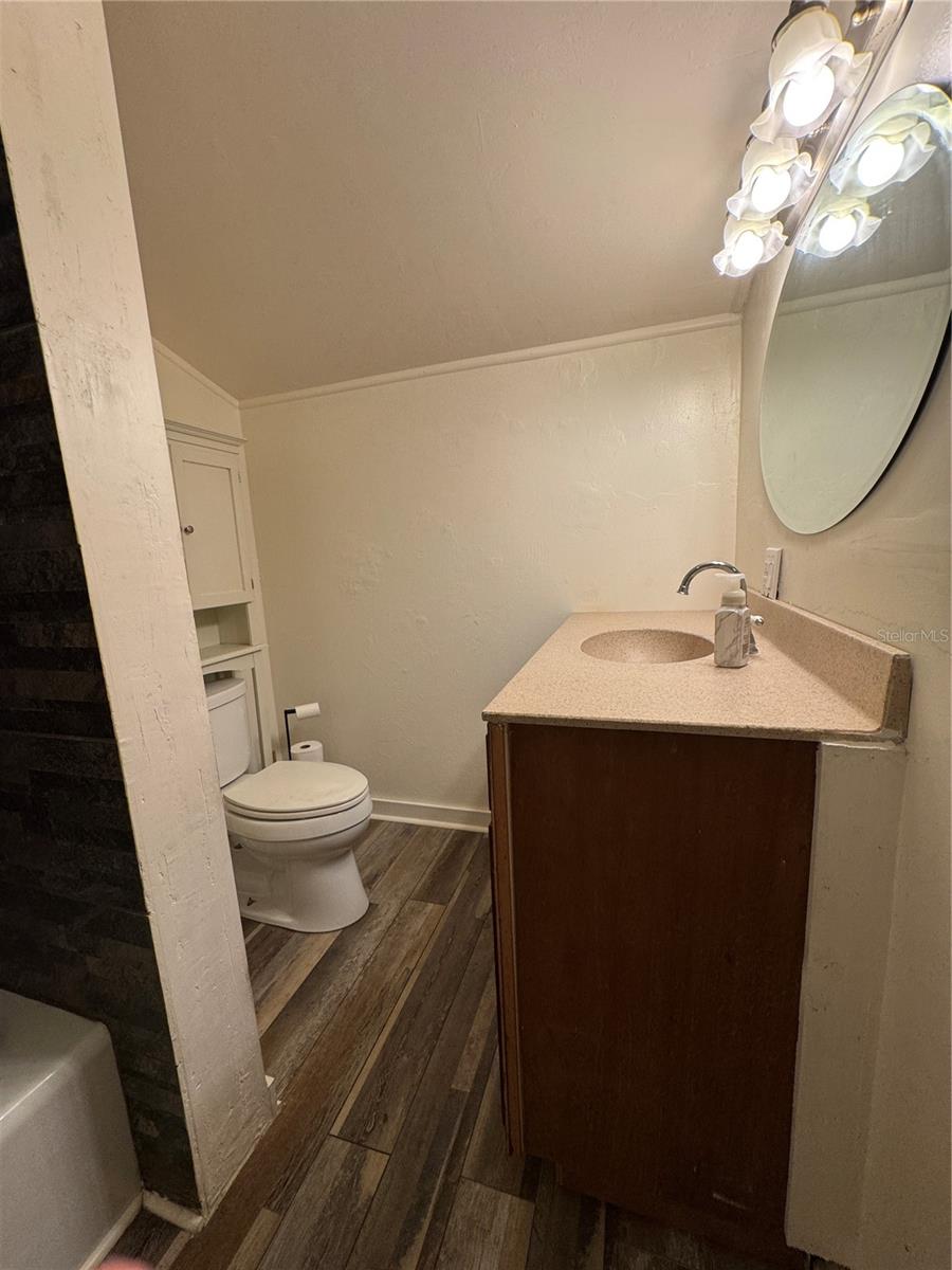 S C MOORE ADD MRS S C MOORE ESTATE - Residential