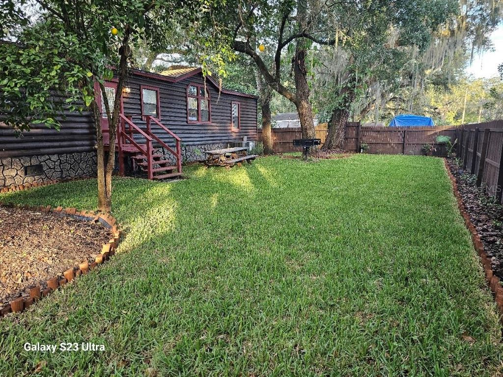 Photo of 10605 2nd Street, Thonotosassa, FL 33592 (MLS # TB8425307)