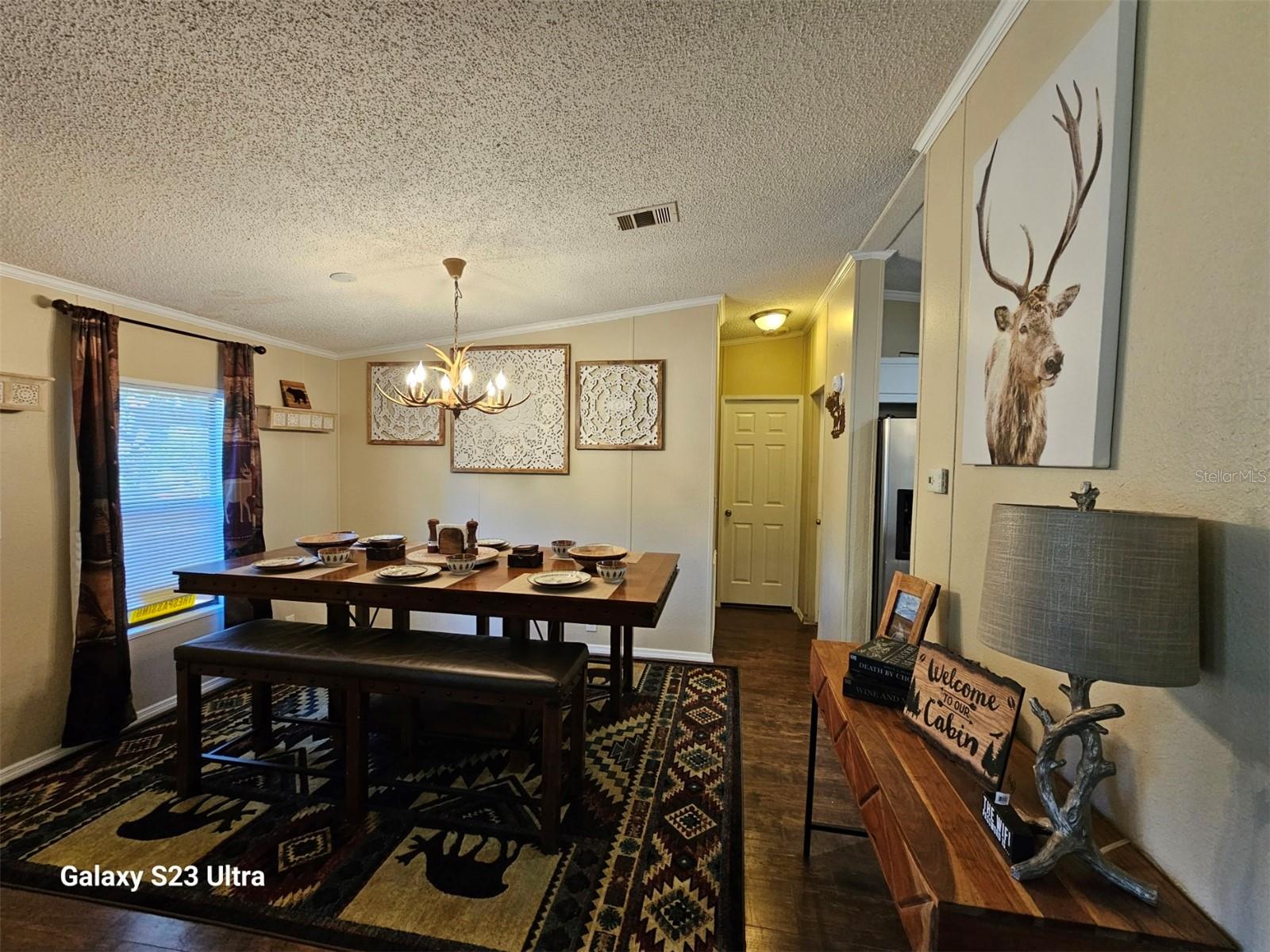 STRAITS SUB - Residential