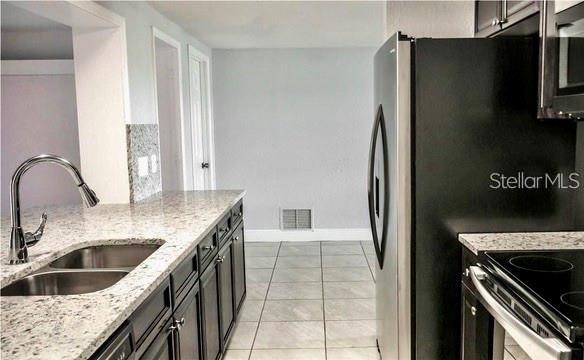 SOUTH VENICE - Residential Lease