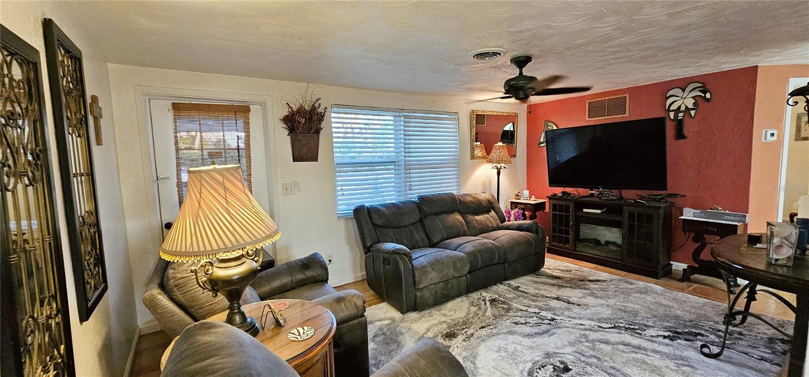 1120 LAMPP DRIVE