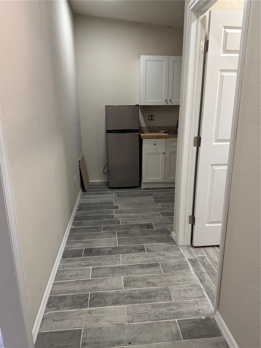 SUGARCREEK SUB UNIT - Residential Lease