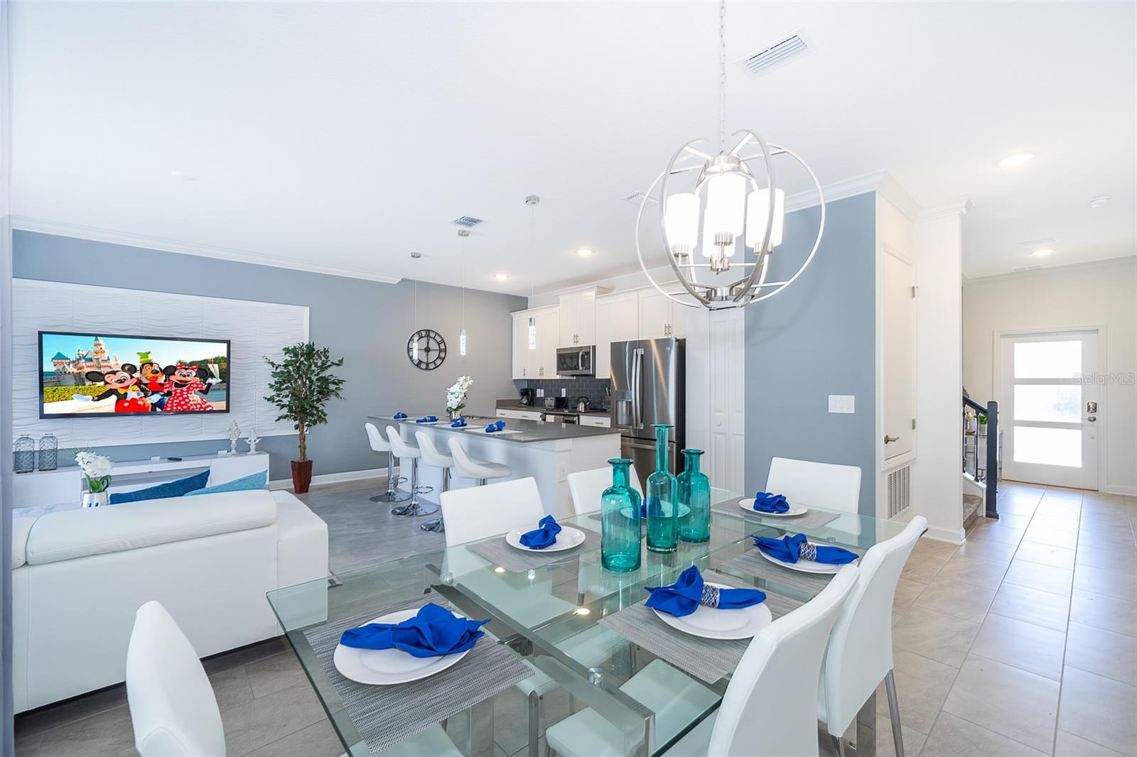 CHAMPIONS GATE - Residential Lease