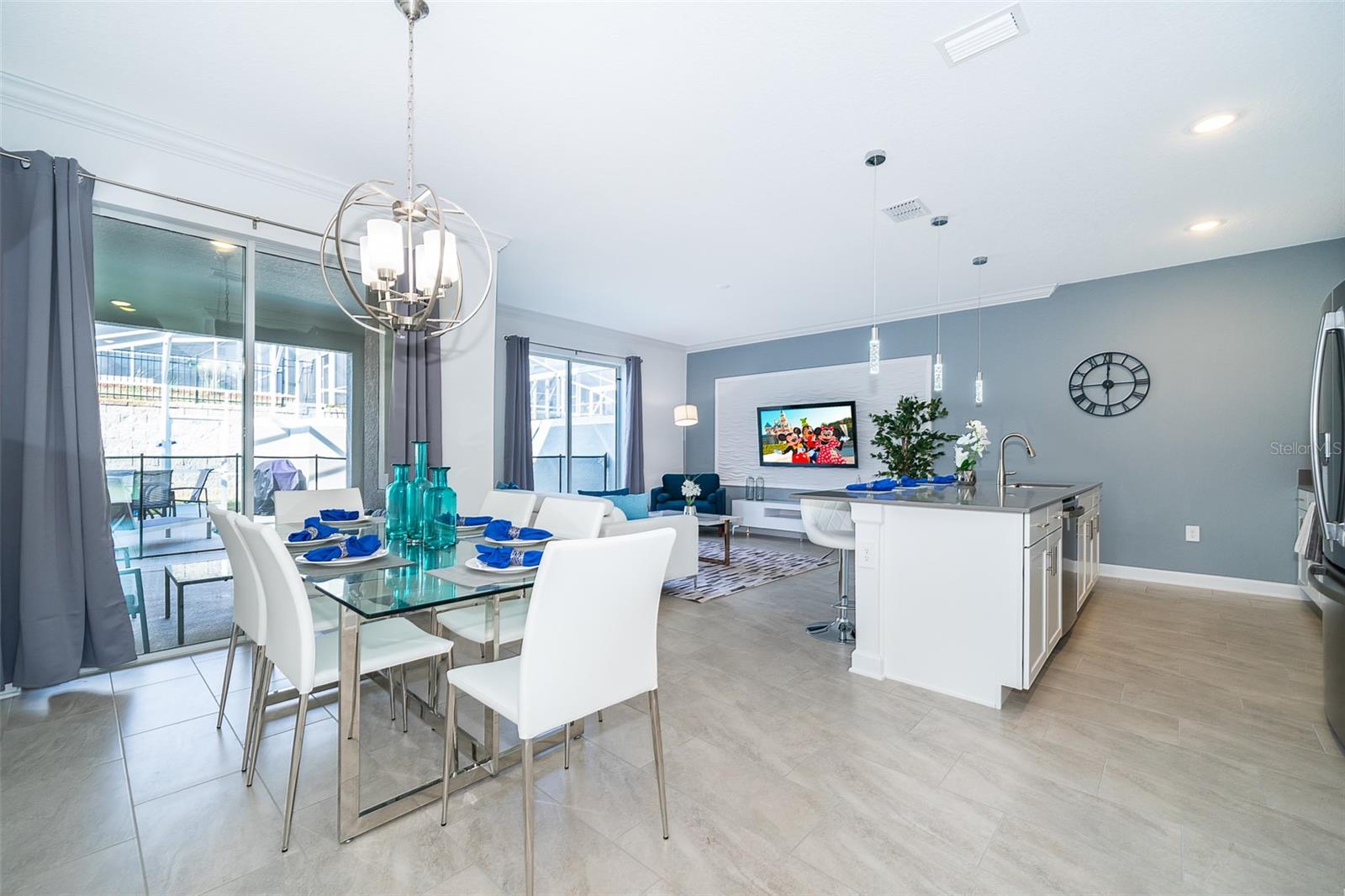 CHAMPIONS GATE - Residential Lease