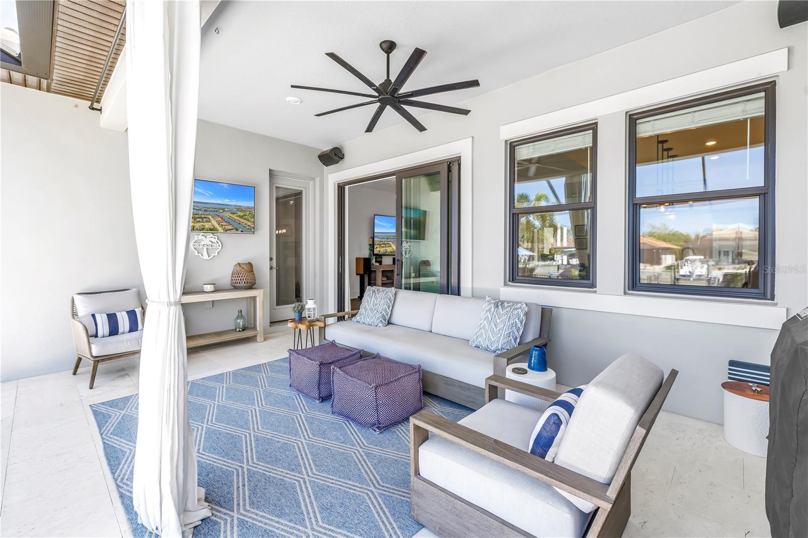 1015700; SANCTUARY COVE - Residential