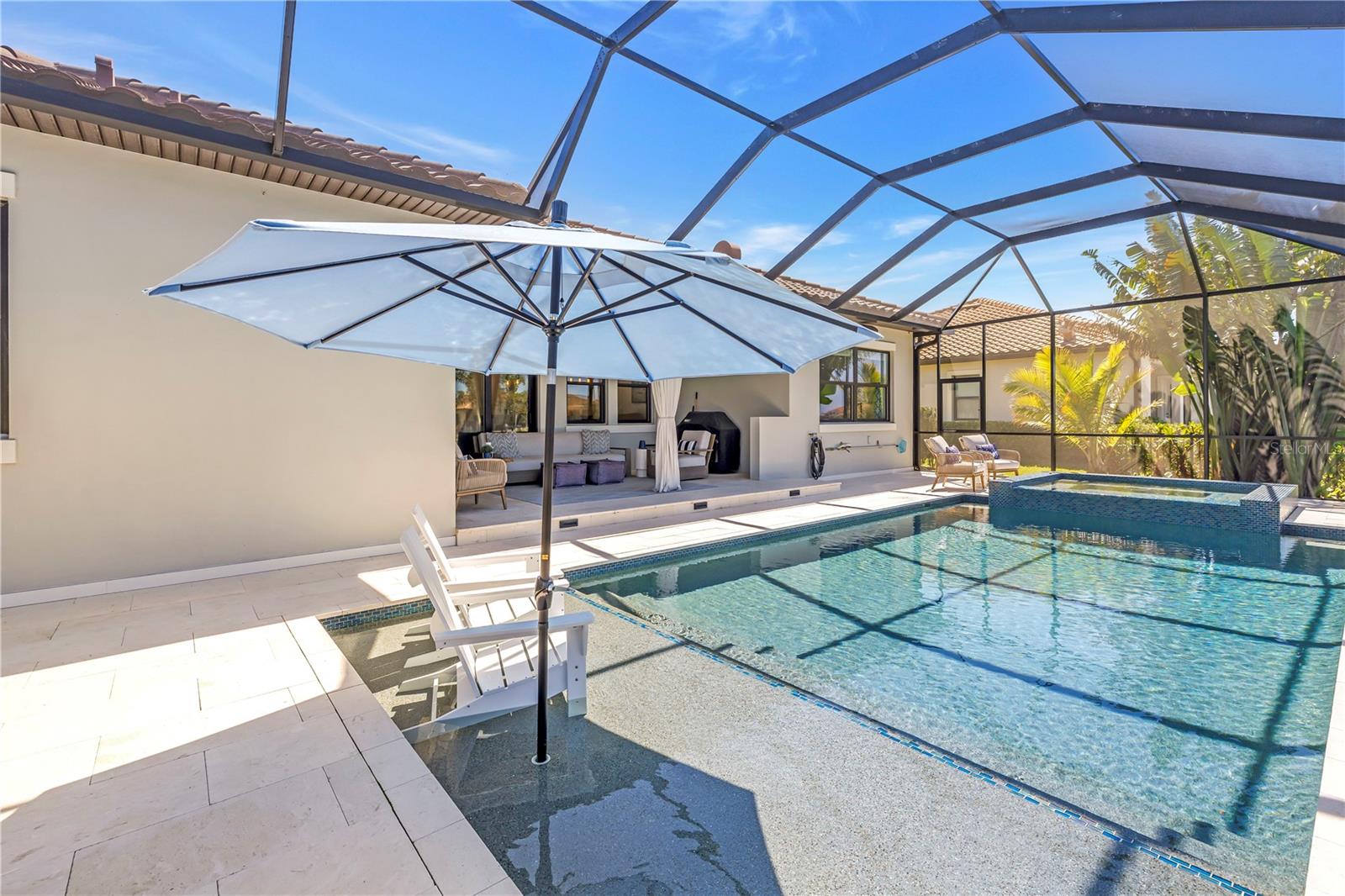 1015700; SANCTUARY COVE - Residential