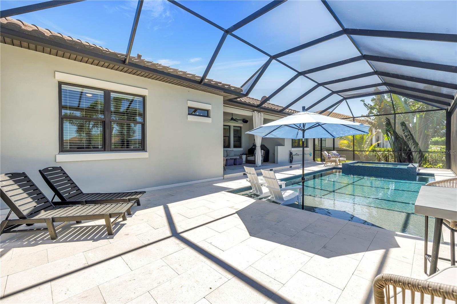 1015700; SANCTUARY COVE - Residential