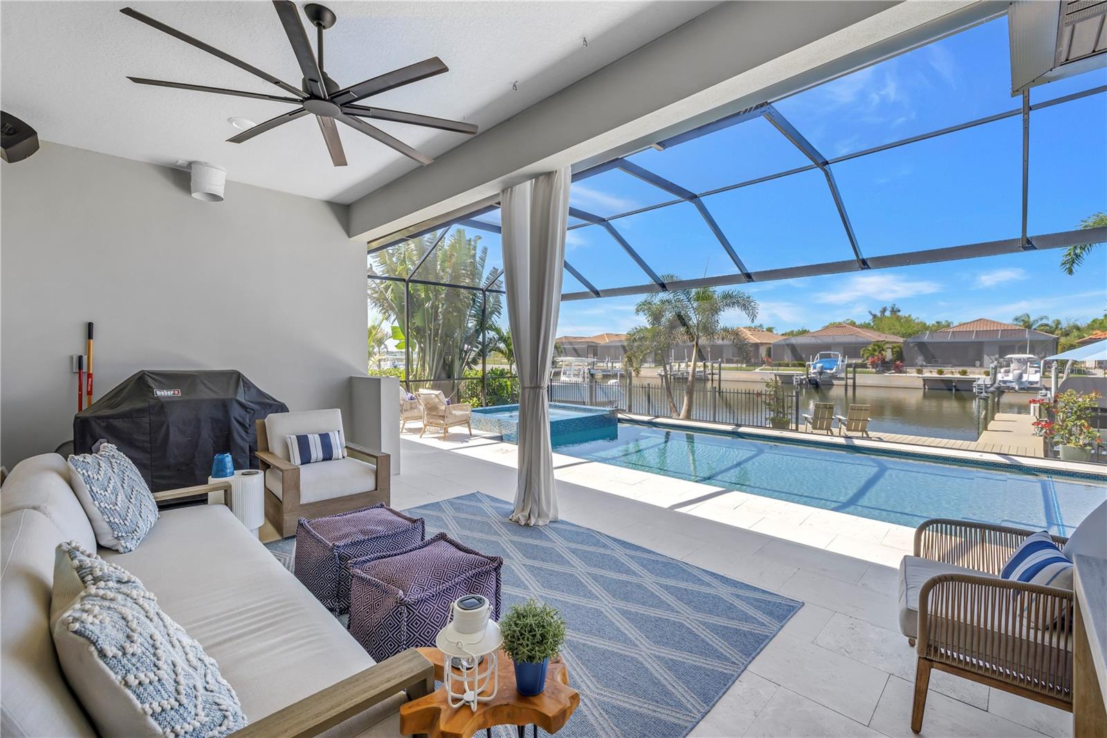 1015700; SANCTUARY COVE - Residential