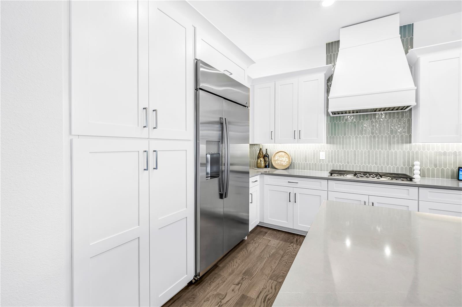 1015700; SANCTUARY COVE - Residential