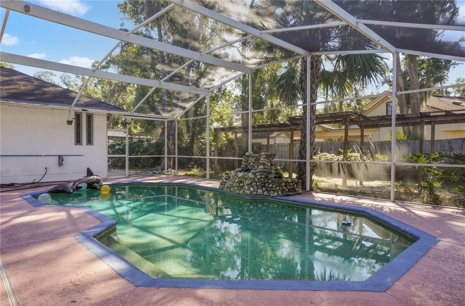 ERROL ESTATE - Residential