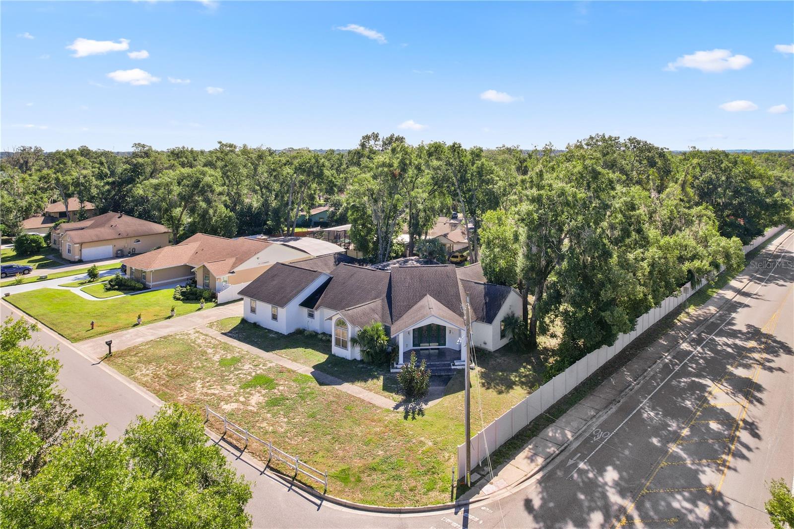 ERROL ESTATE - Residential