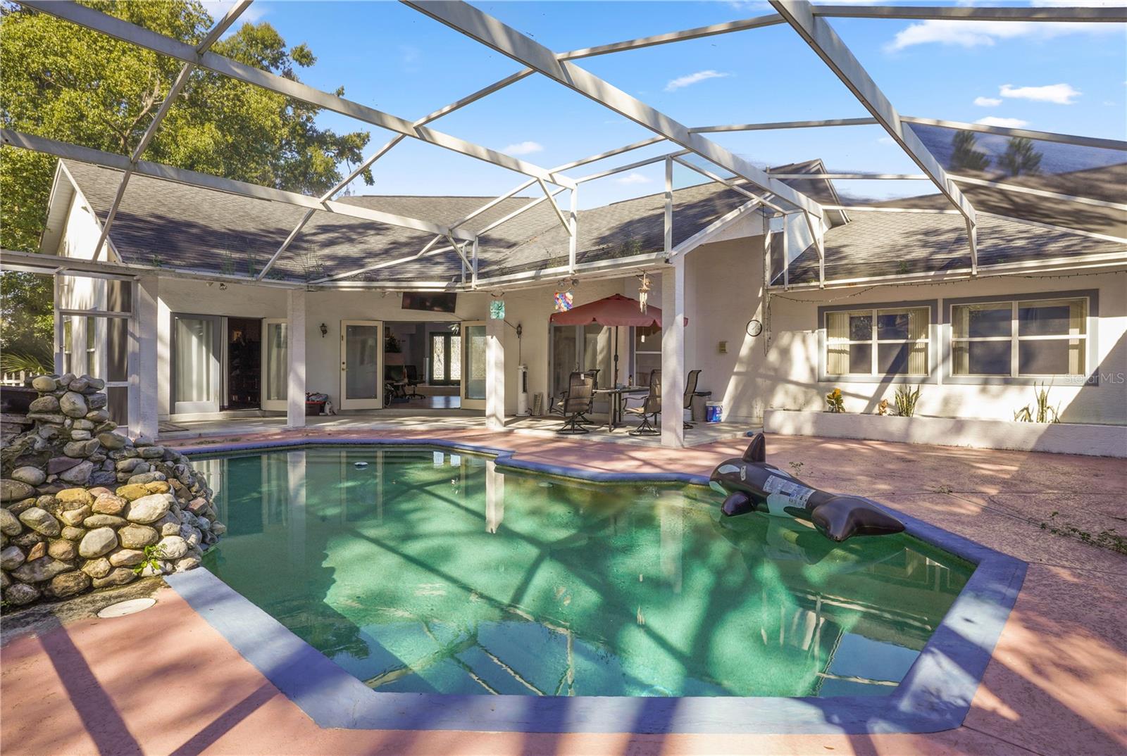 ERROL ESTATE - Residential