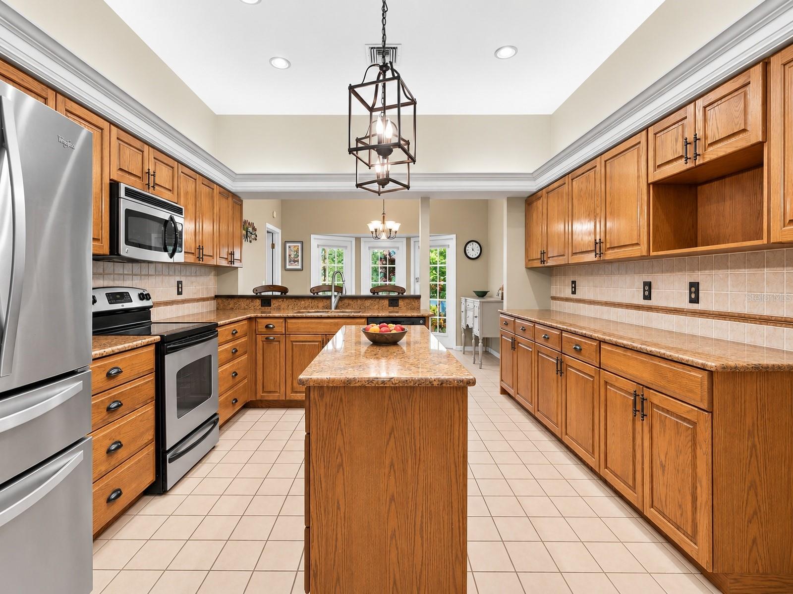 8732 SPRING COURT