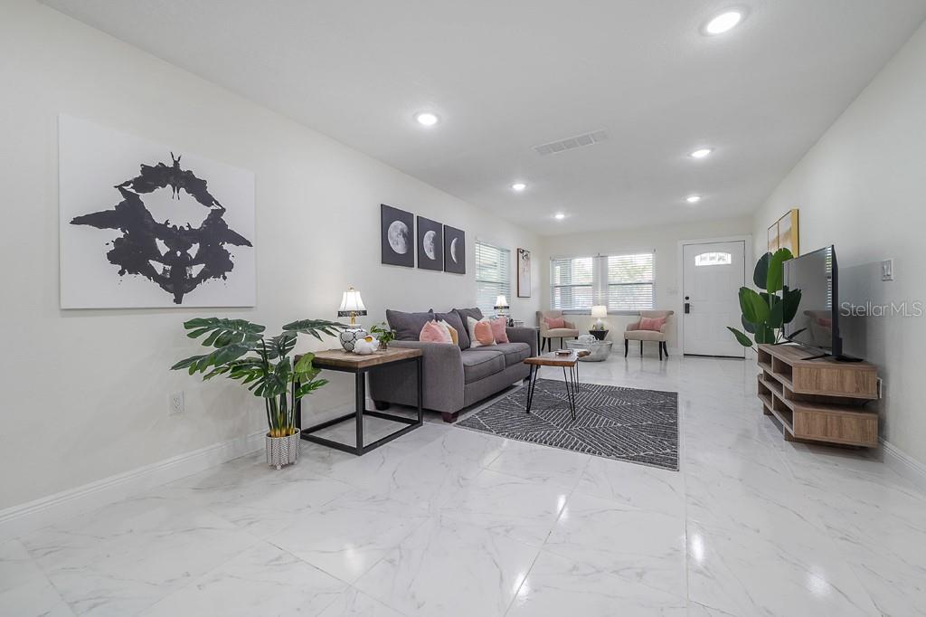 HIGHWAY PARK - Residential Lease