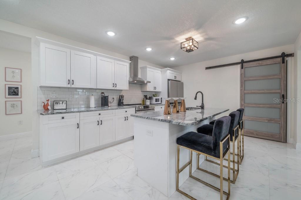 HIGHWAY PARK - Residential Lease