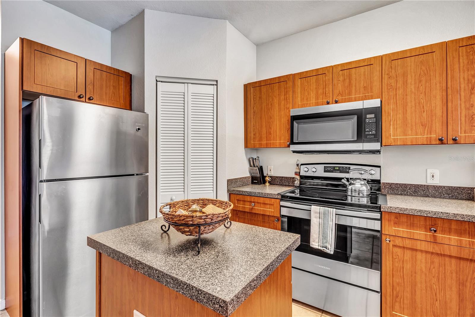 TUSCANY AT INNISBROOK CONDO - Residential Lease