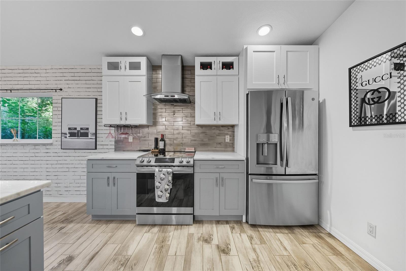 GULF COAST ACRES - Residential