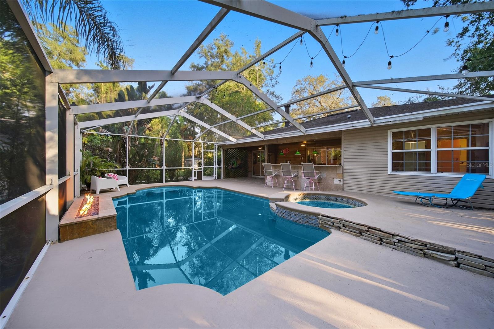 GULF COAST ACRES - Residential