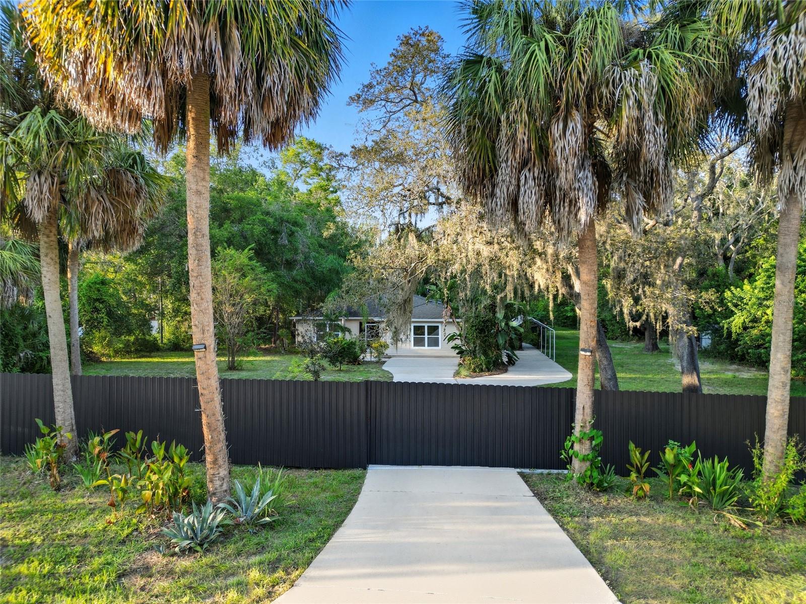 GULF COAST ACRES - Residential