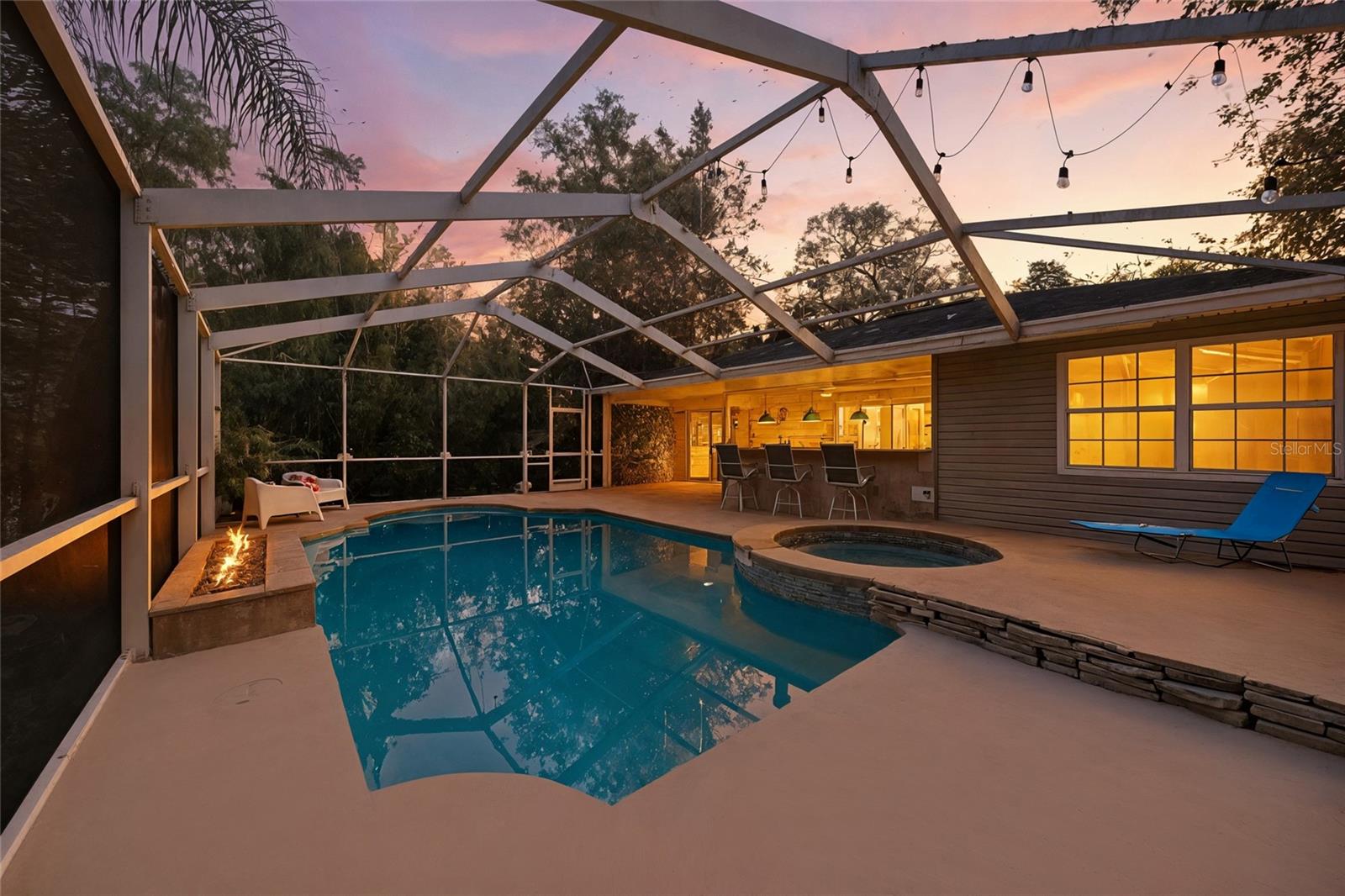 GULF COAST ACRES - Residential