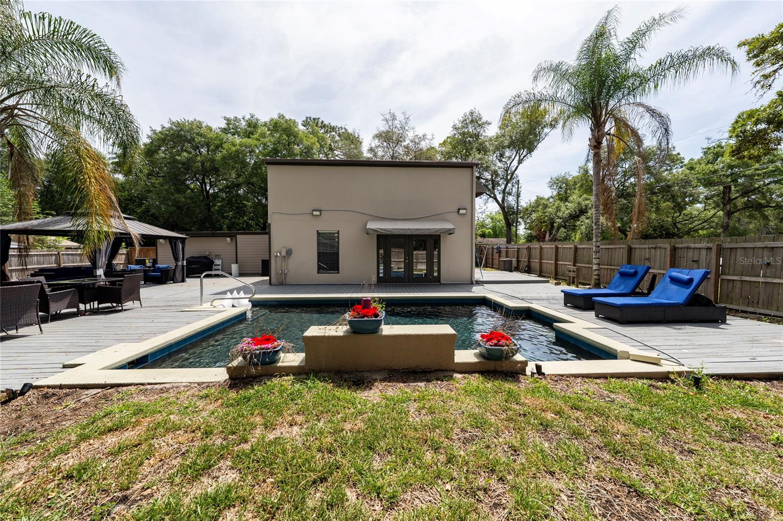 WEST ALTAMONTE HEIGHTS SEC 2 - Residential